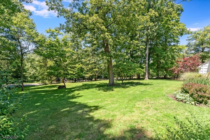 23 The Crossway Property Photo 37
