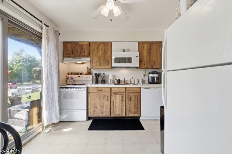 17 Great Gorge Ter Property Photo 9