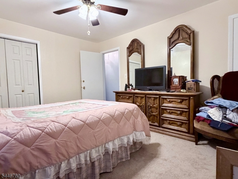 138 Georgia St Property Photo 10