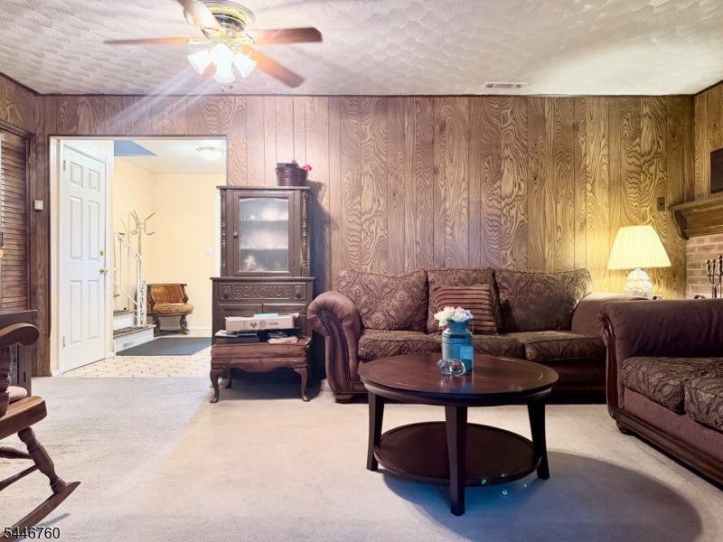 138 Georgia St Property Photo 14
