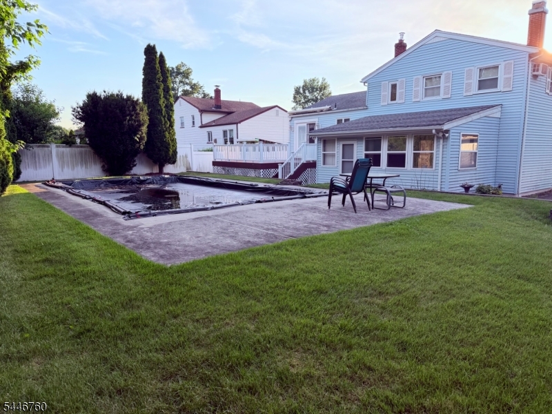 138 Georgia St Property Photo 18