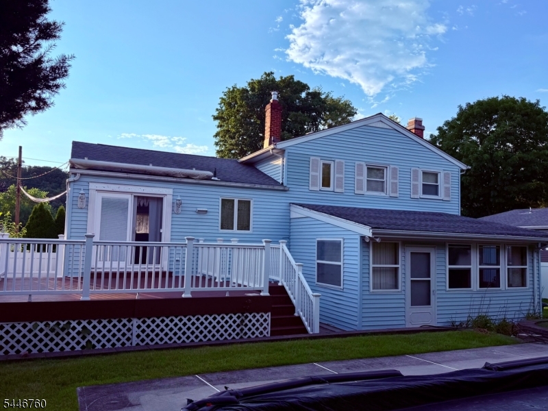 138 Georgia St Property Photo 19