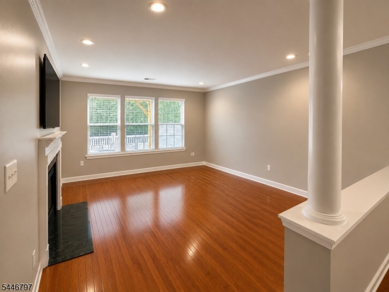 141 Coburn Rd Property Photo 9
