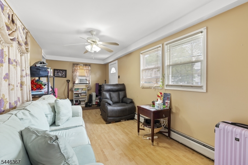 37 Newfield St Property Photo 4