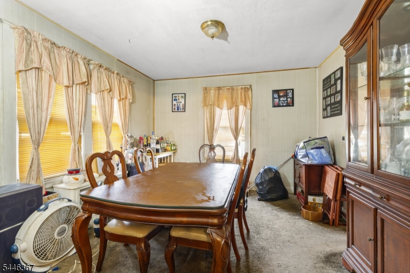 37 Newfield St Property Photo 9