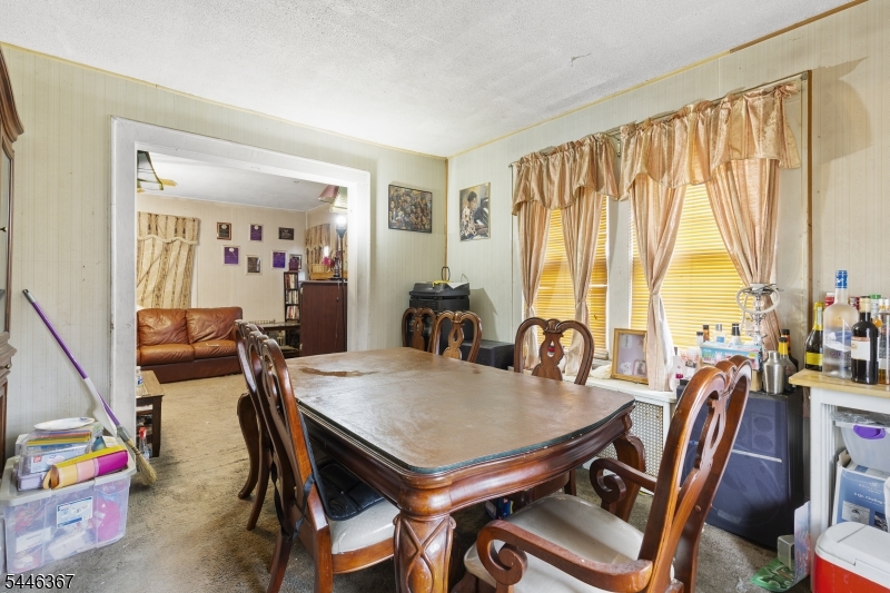 37 Newfield St Property Photo 10