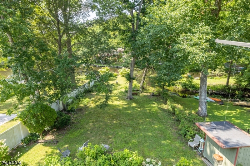 2 Algonquin Trl Property Photo 30