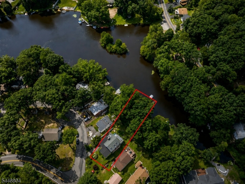 2 Algonquin Trl Property Photo 33