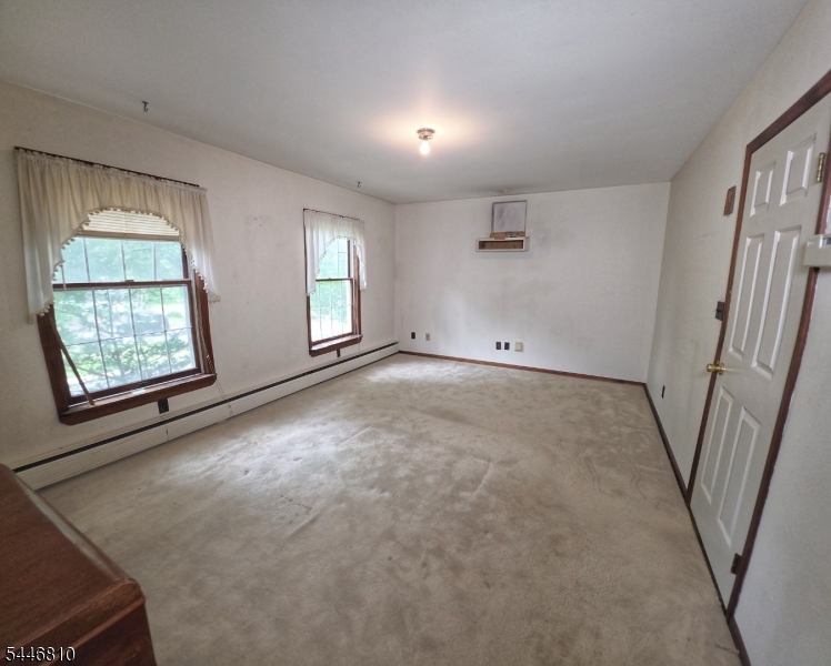 57 Grove St Property Photo 9