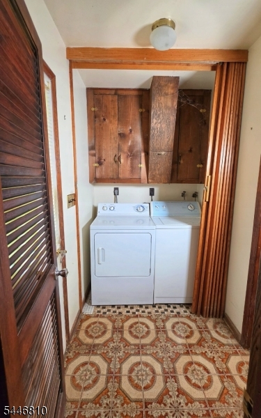 57 Grove St Property Photo 13