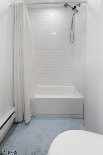 171 Temple St Property Photo 6