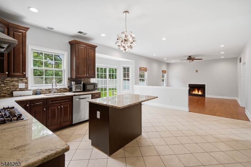 9 Trista Way Property Photo 8