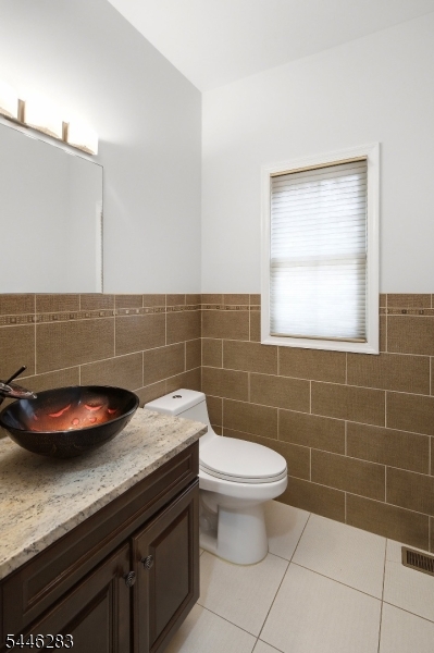 9 Trista Way Property Photo 28