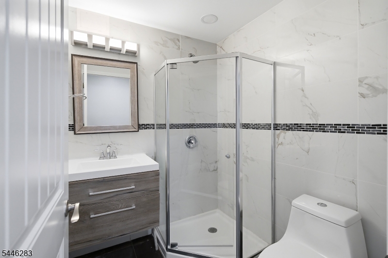 9 Trista Way Property Photo 39