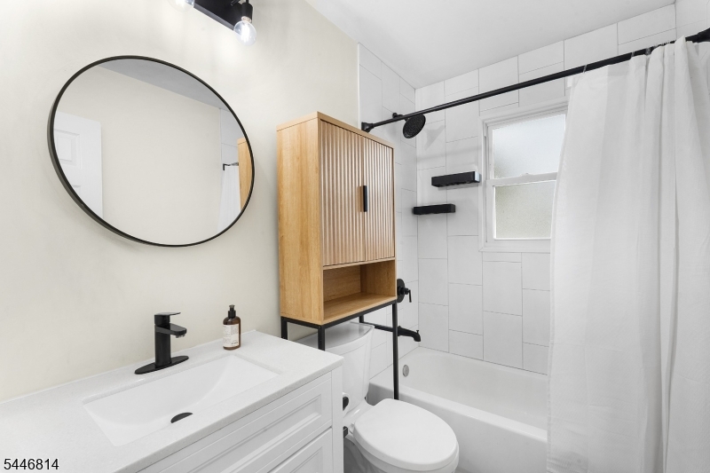 20 Harry Rd Property Photo 15