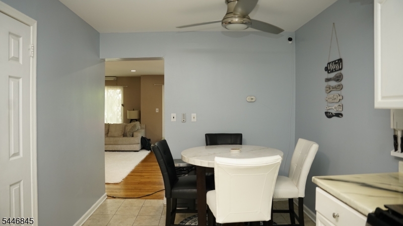 118 Devonshire Ct Property Photo 7