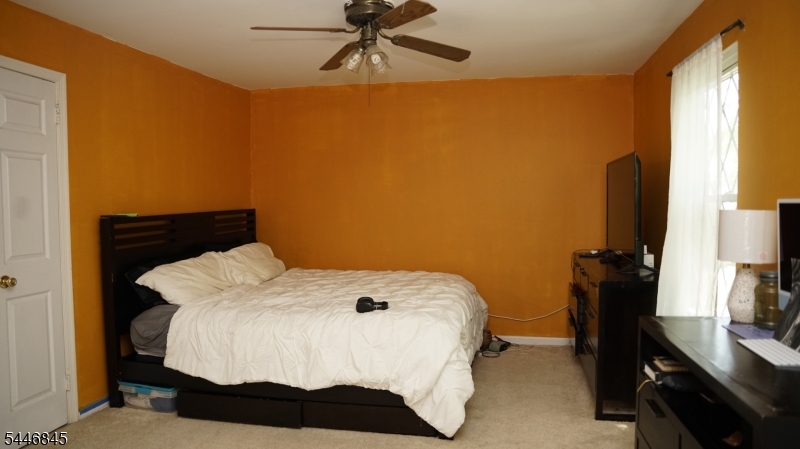 118 Devonshire Ct Property Photo 9
