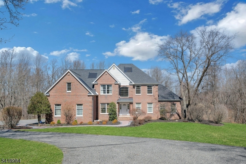5 Noble Ct Property Photo 1