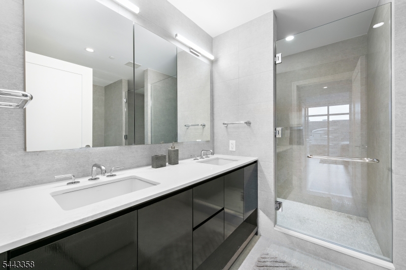 30 Melrose Ter 408 408 Property Photo 16