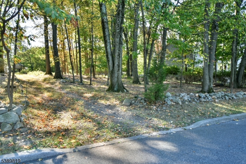 Manchester Ave Property Photo 1