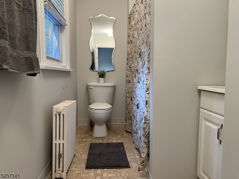 100 Wootton Road Property Photo 15