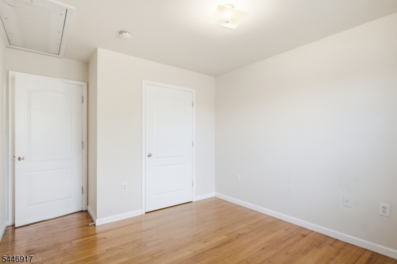 17 Chester Ave Property Photo 13