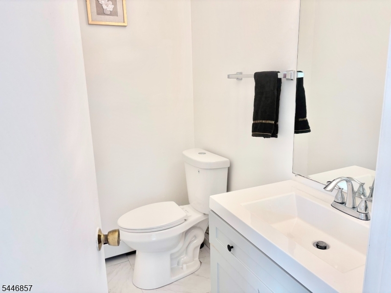 104 Nautilus Dr Property Photo 20
