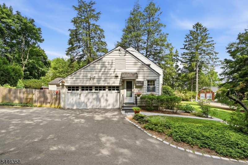 419 Sicomac Ave Property Photo 15