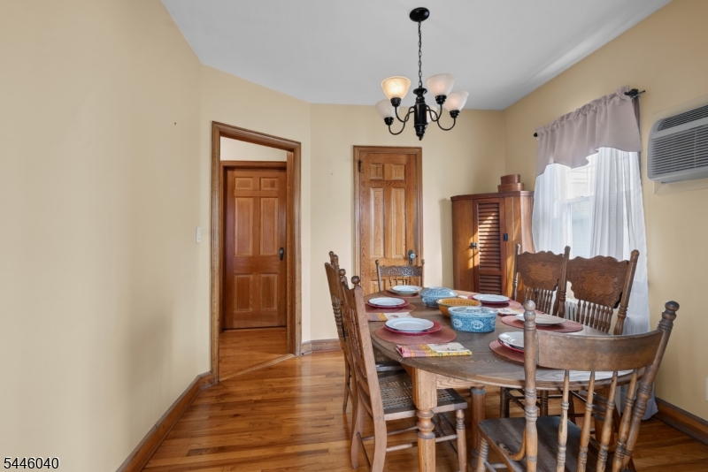 38 Hackensack St Property Photo 14