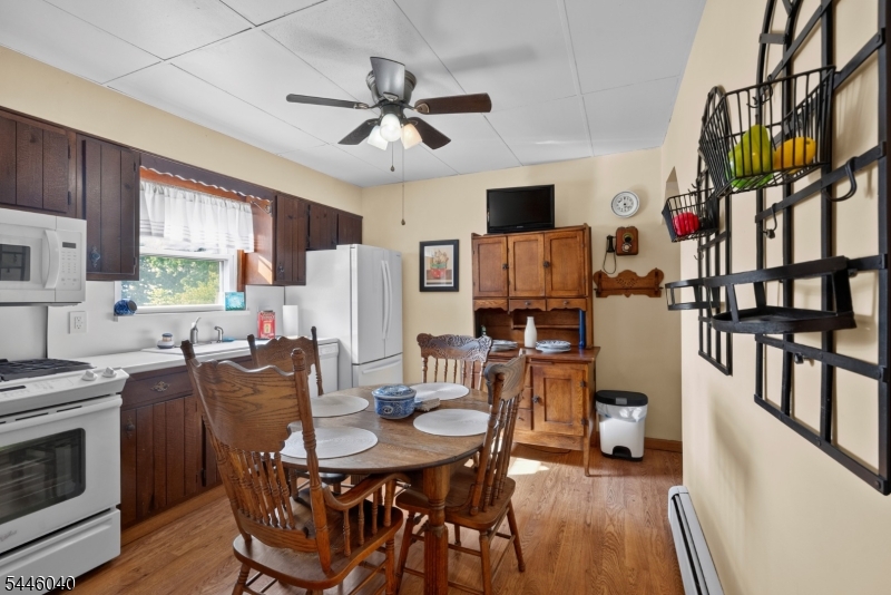 38 Hackensack St Property Photo 15