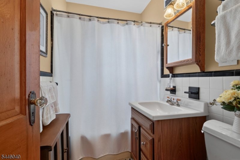 38 Hackensack St Property Photo 30