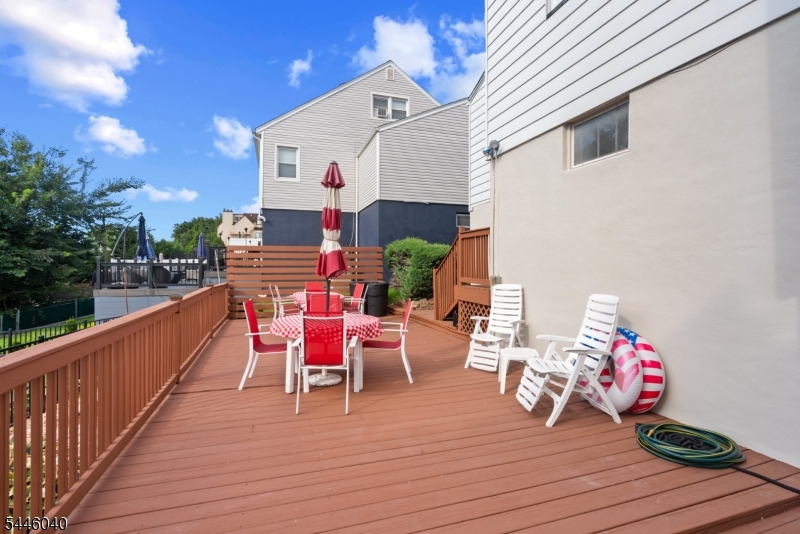 38 Hackensack St Property Photo 35