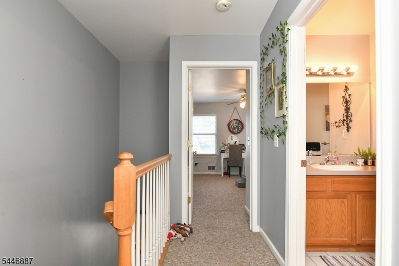 455 2nd Ave Property Photo 10
