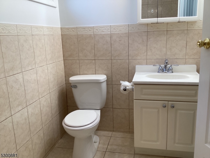 275 Wanaque Ave 1 Property Photo 12