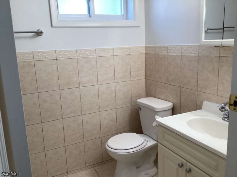 275 Wanaque Ave 1 Property Photo 14