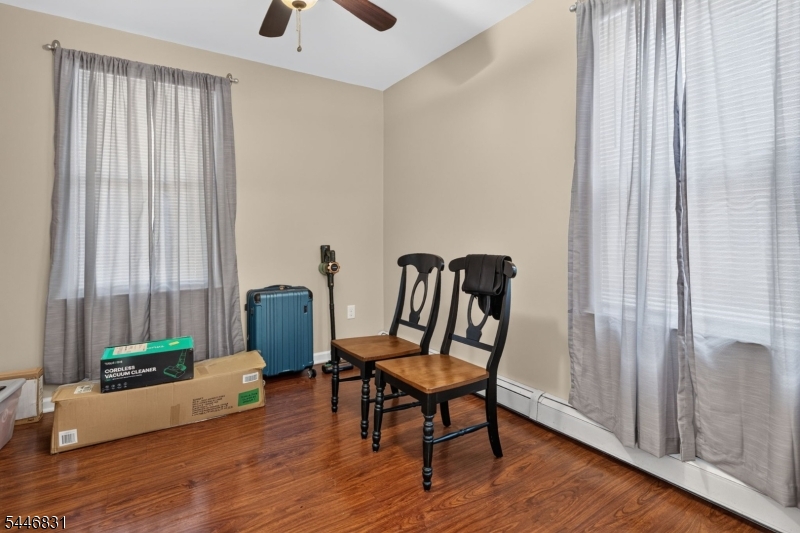 110 Elm St Property Photo 10