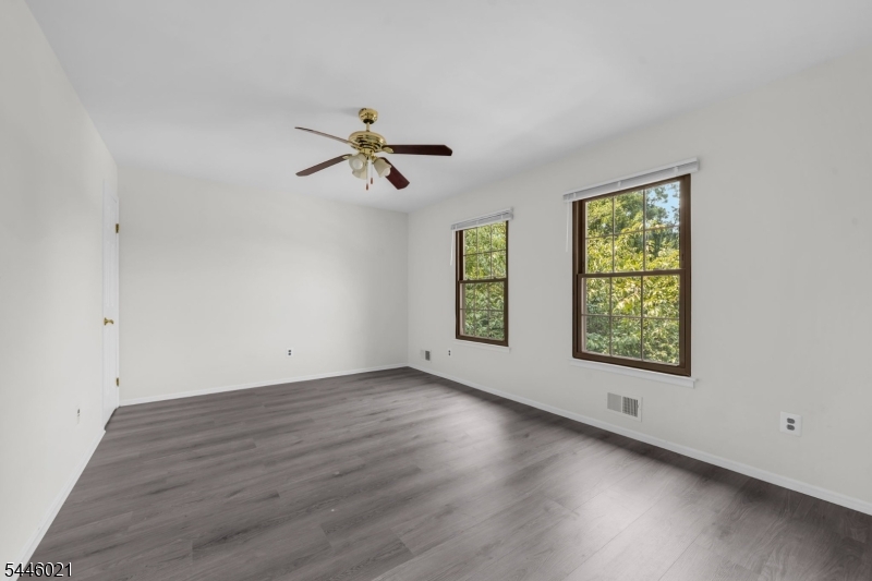 25 Driscoll Ct 1 Property Photo 15
