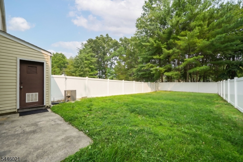 25 Driscoll Ct 1 Property Photo 21