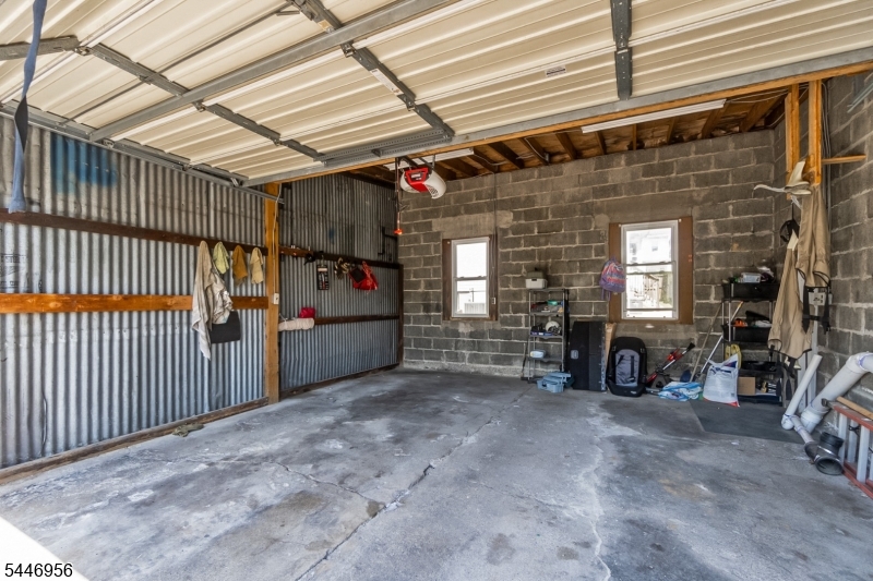 62 Lewis St Property Photo 19