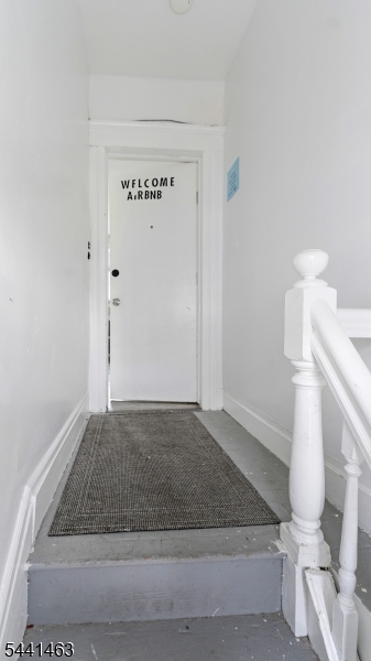 60 Welland Ave Property Photo 22