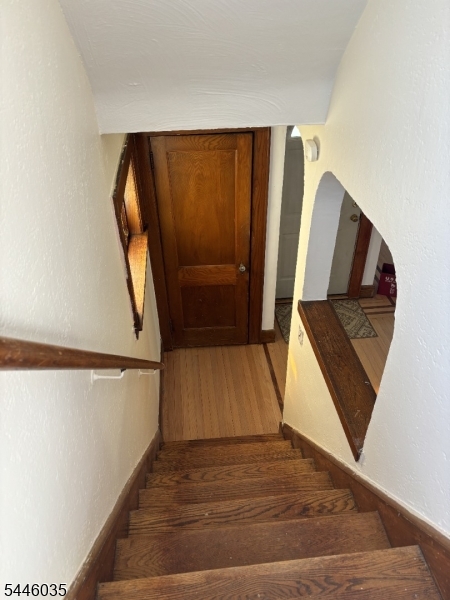 613 Martense Ave Property Photo 15