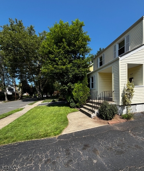 613 Martense Ave Property Photo 21