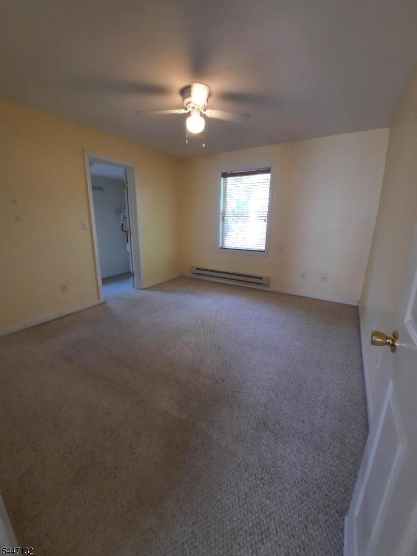 7 E Stuart St Property Photo 6
