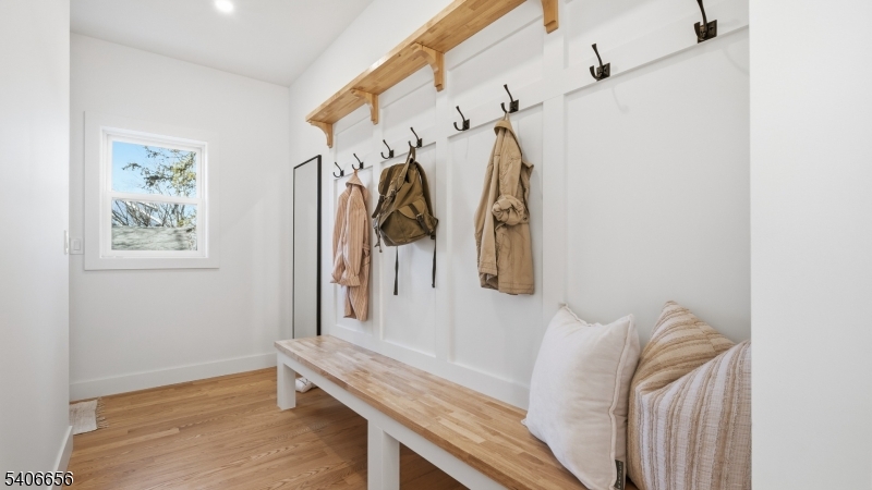 4 Hilltop Way Property Photo 12