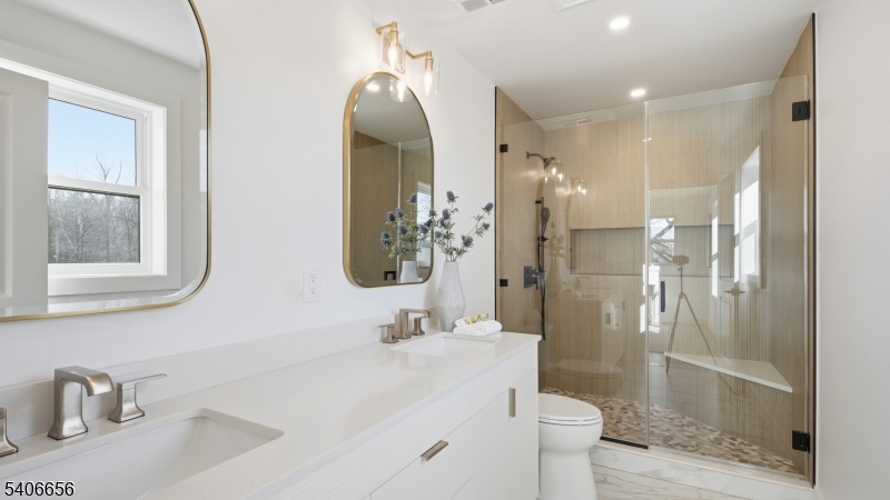 4 Hilltop Way Property Photo 18