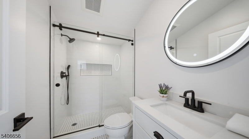 4 Hilltop Way Property Photo 24
