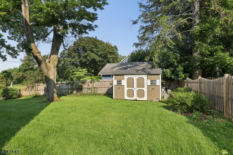 4 Hilltop Way Property Photo 33