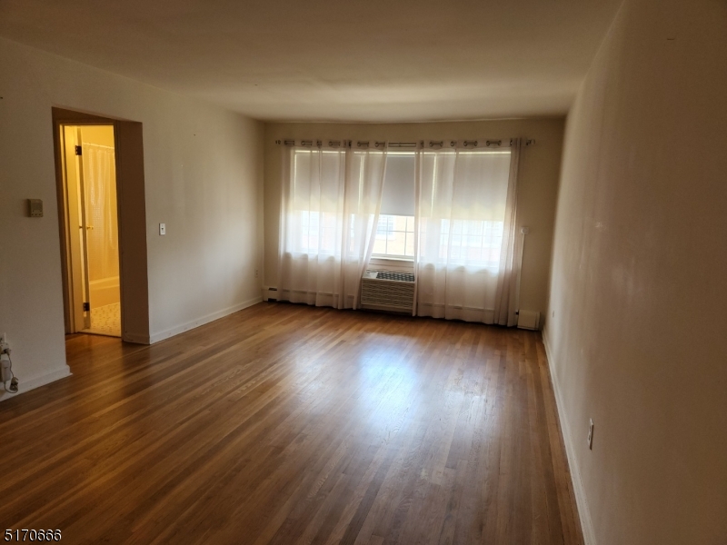 565 Grove St A-5 A-5 Property Photo 1