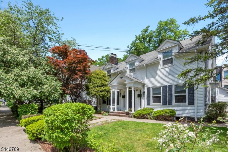 1 Lenox Place A Property Photo 2