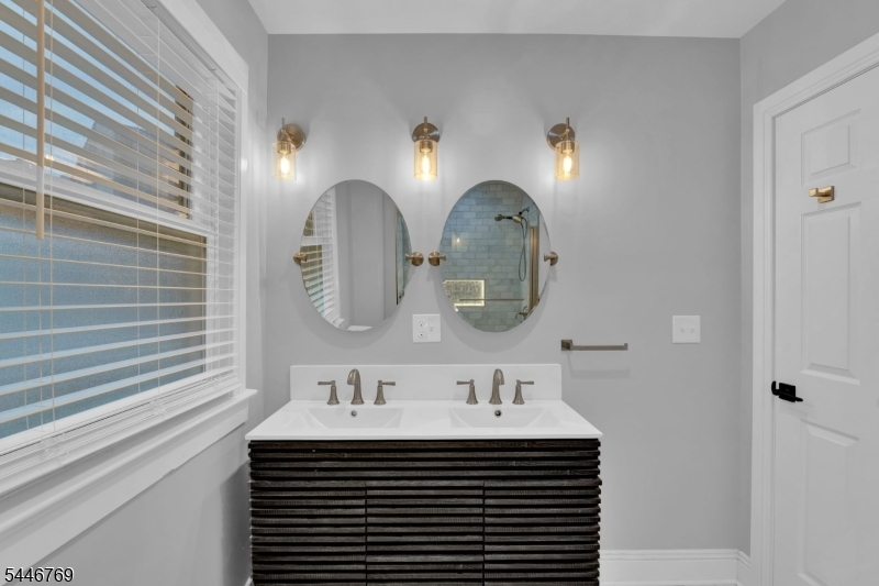 1 Lenox Place A Property Photo 18